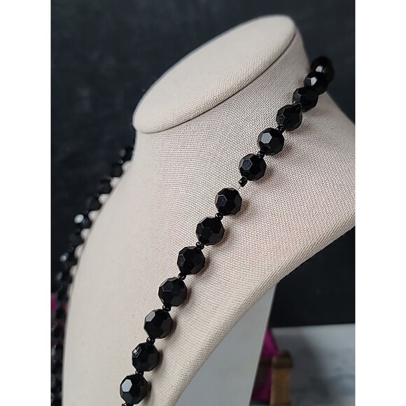 Adjustable Black Plastic Beaded Necklace Vintage - Picture 5 of 10